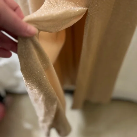 Jules & Cleo Glamorous Gold Maxi Dress - Picture 4 of 4